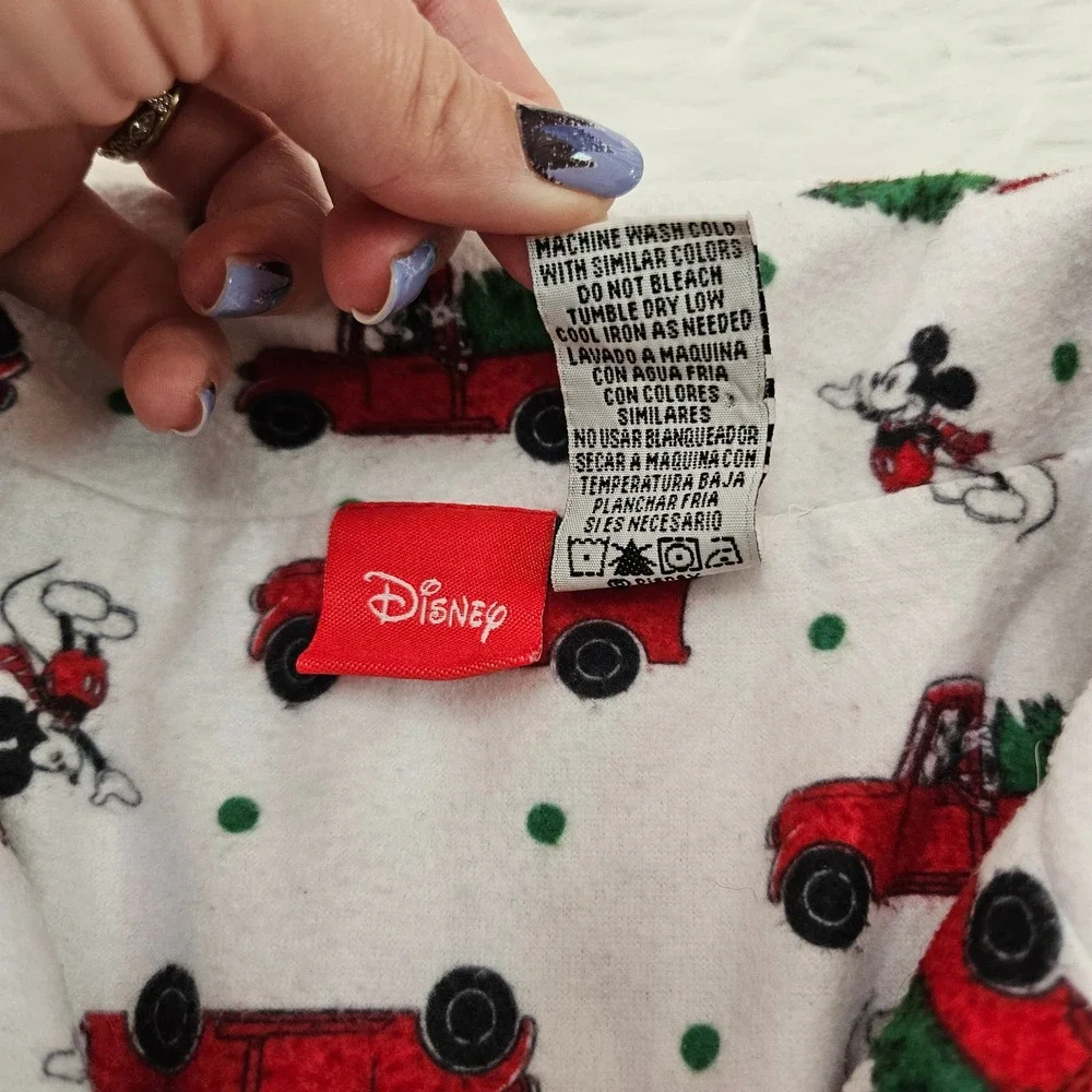 Disney Mickey Mouse Christmas Truck Button Up Flannel Night Shirt.‎ Size S - Picture 6 of 6